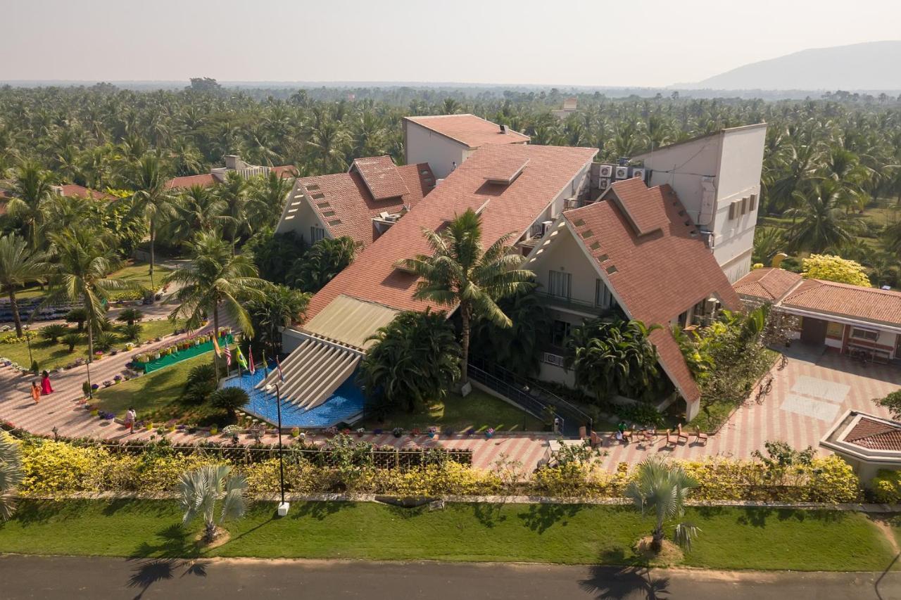 Sunray Village Resort Bhogāpuram Екстериор снимка